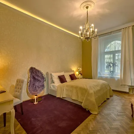 Amethyst * Praha